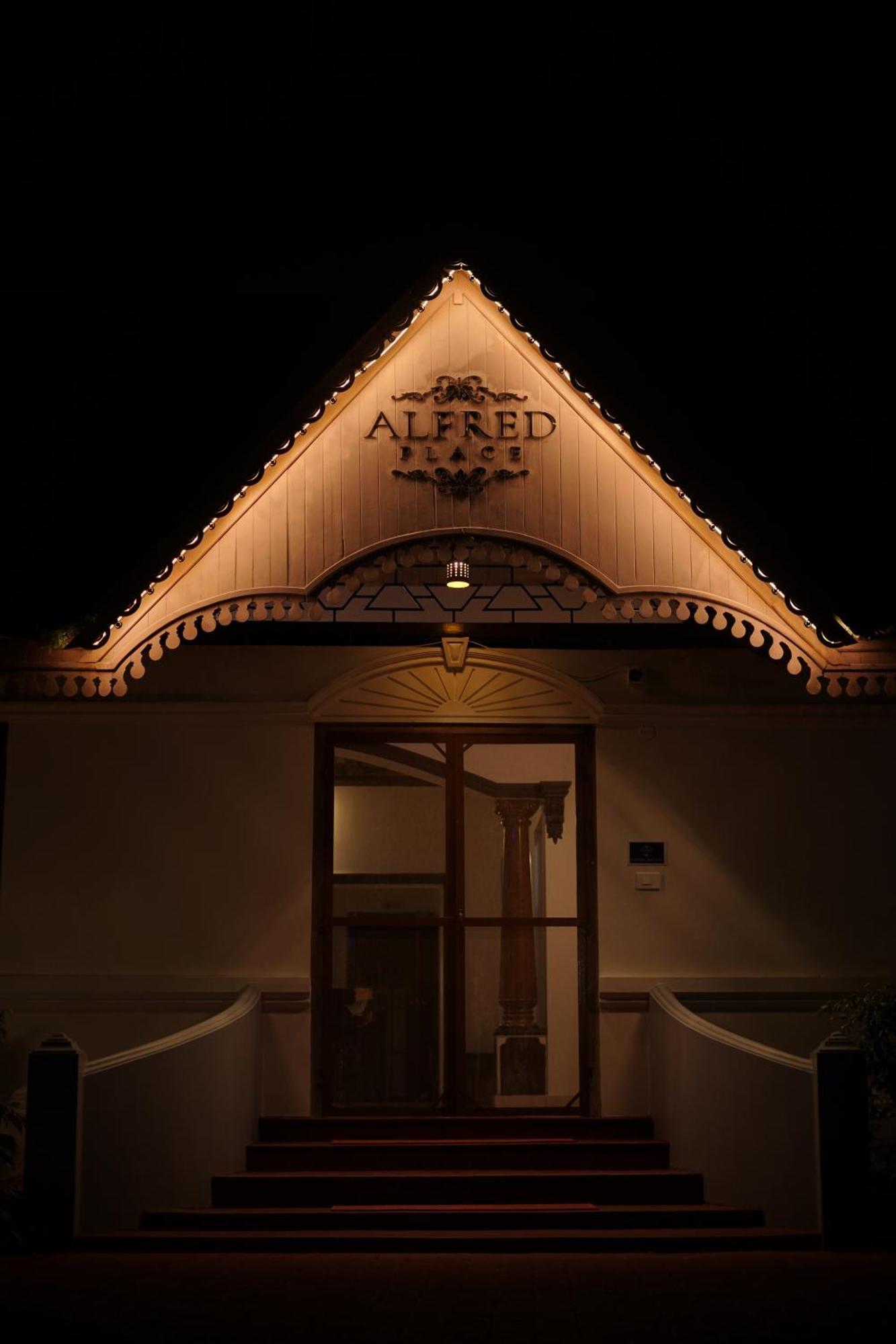 Alfred Place Kochi Exterior foto